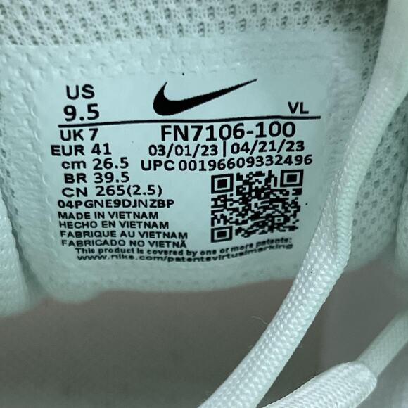 Nike Air Winflo 10 Running Shoes Women Size 9.5 White Green Comfort Low Sneakers - Picture 8 of 8